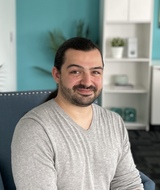 Book an Appointment with Julian Nicosia at NuVista Mental Health Toronto