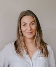 Book an Appointment with Julia Mio for Lactation Consulting (IBCLC)