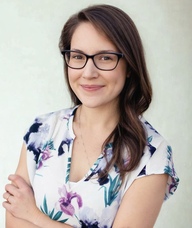 Book an Appointment with Julie Tschofen for Physiotherapy (Adult/General)