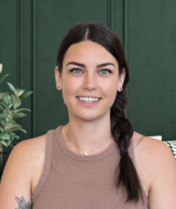 Book an Appointment with Laura McLaughlin at Edmonton