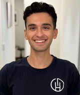 Book an Appointment with Daryoush Akbari at Integra Health Centre - Exchange Tower 36th Floor Suite 3600