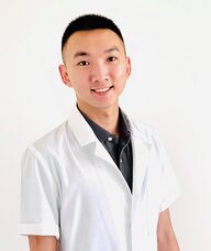 Book an Appointment with Dr. Kam Sum Yue for orthopaedic massage