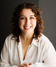 Book an Appointment with Sarah Palfy for STUDENT Osteopathy