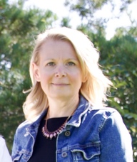 Book an Appointment with Jennifer Ulmer for Individual Counselling (Adults)