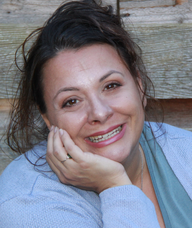 Book an Appointment with Angela Westgate for Psychotherapy