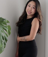 Book an Appointment with Shiho Okai at Barrhaven Location