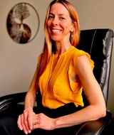 Book an Appointment with Brooke Cunningham at Hatch-Me Therapy & Counselling Services | North York